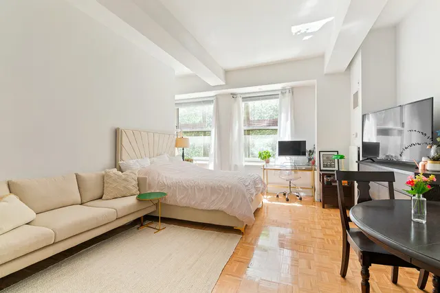 88 Greenwich Street