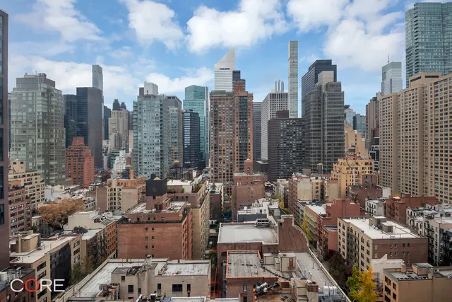 400 East 54th Street