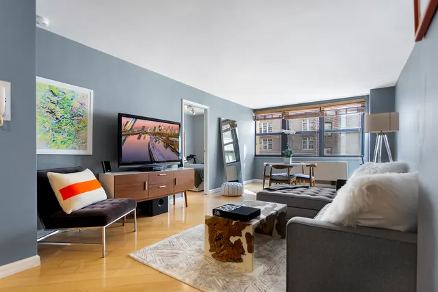 130 East 18th Street