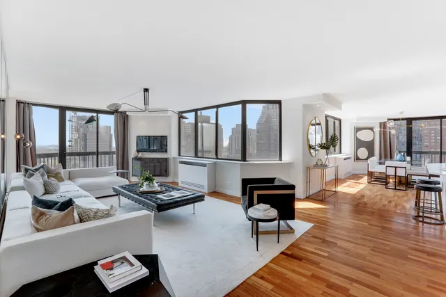 330 East 75th Street