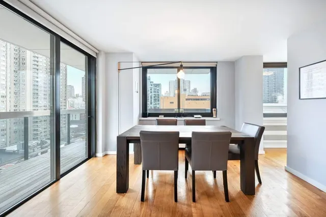 515 East 72nd Street