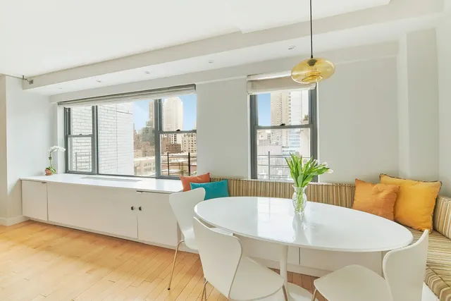 196 East 75th Street