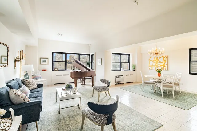 176 East 77th Street