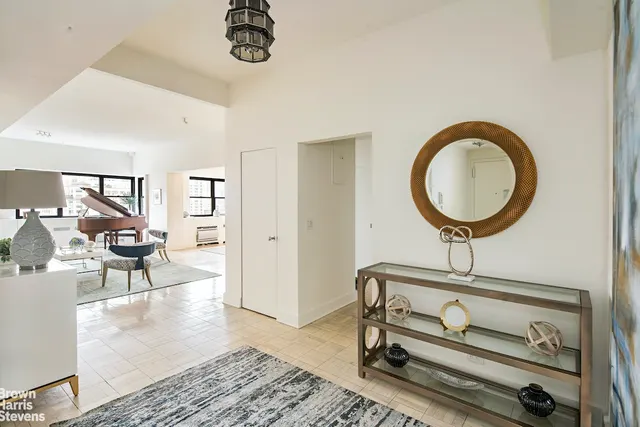 176 East 77th Street
