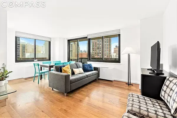 515 East 72nd Street