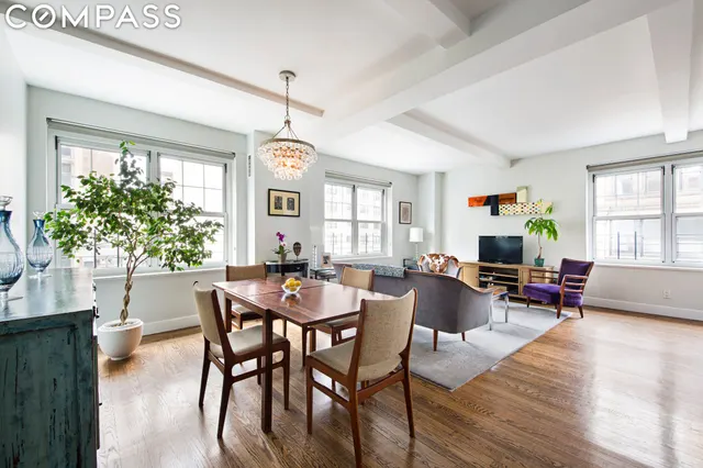 200 East 16th Street