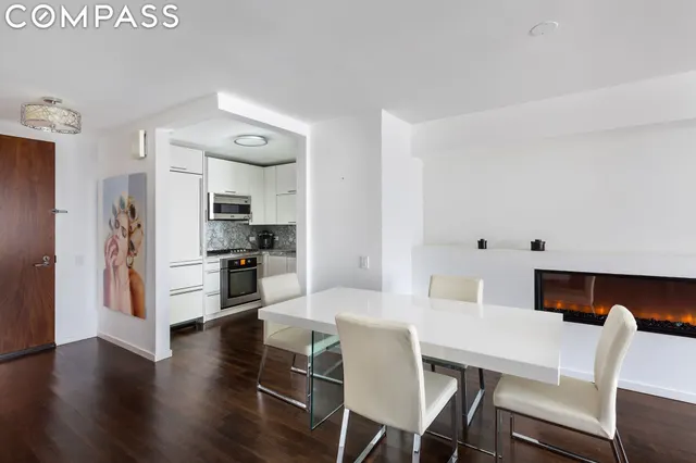 515 East 72nd Street