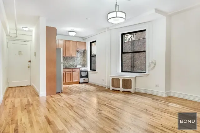 245 West 51st Street