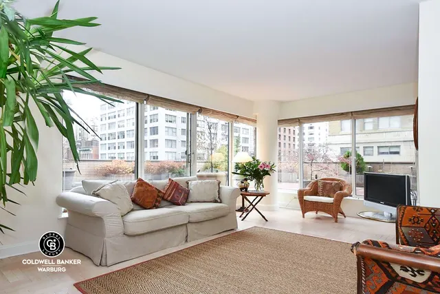 200 East 69th Street