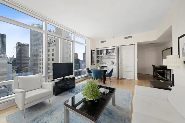 18 West 48th Street