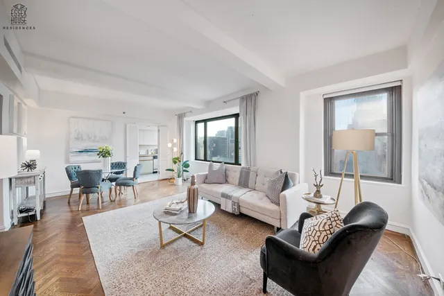 160 Central Park South