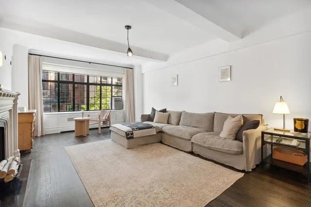 44 Gramercy Park North