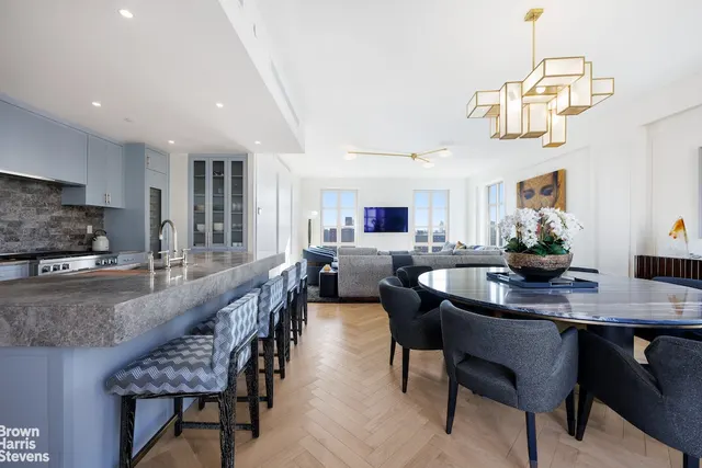 250 East 21st Street