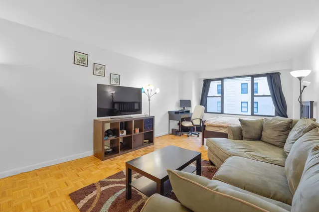 85 Livingston Street