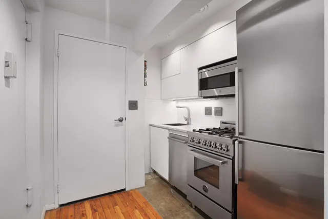 160 East 26th Street