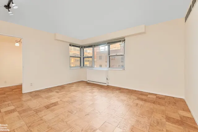 400 East 54th Street