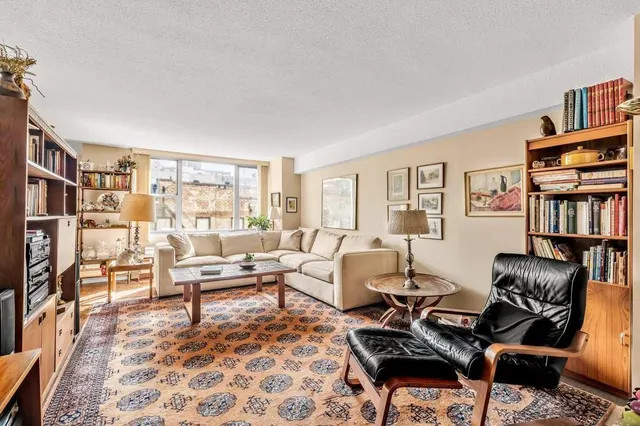 444 East 86th Street