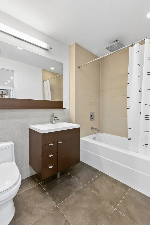 148 East 24th Street