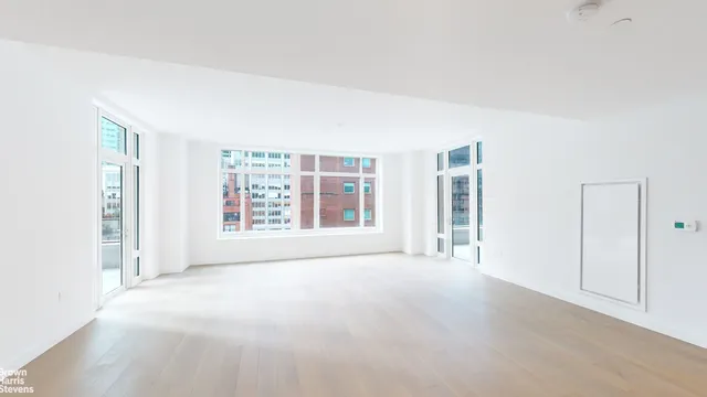 115 East 55th Street