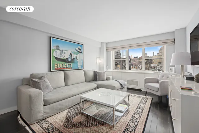 69 W 9TH Street