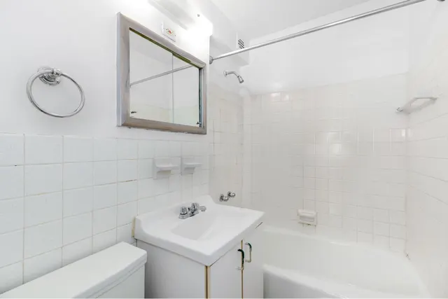 300 East 71st Street