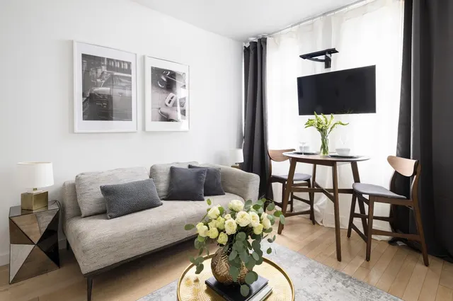 70 West 45th Street