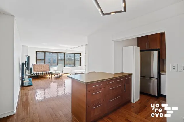 85 Livingston Street