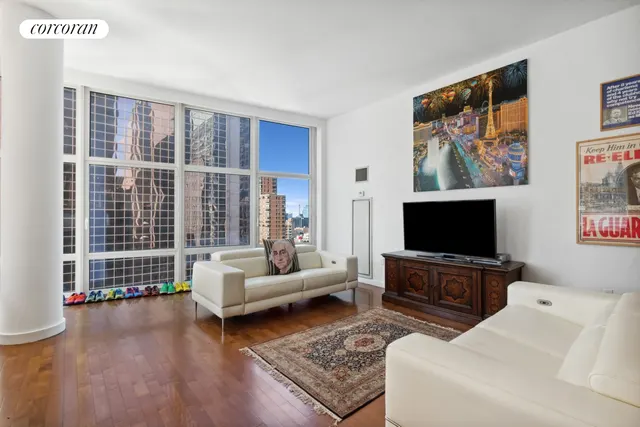 1600 Broadway