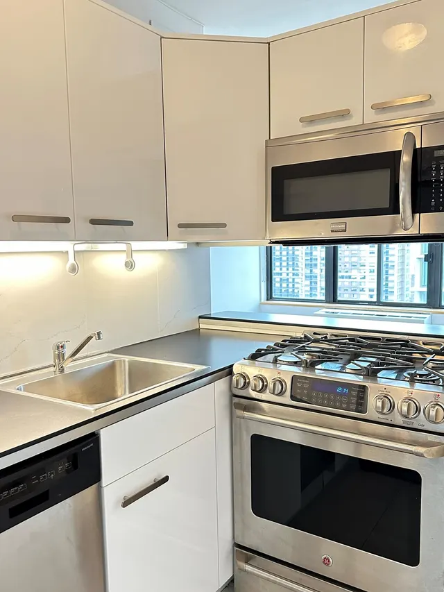 300 East 93rd Street