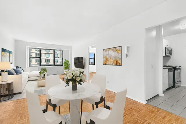 345 East 80th Street