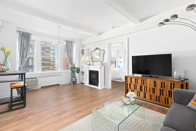 400 East 59th Street