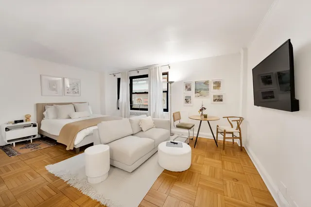 135 East 54th Street