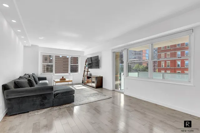 250 East 87th Street