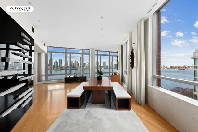 2 River Terrace