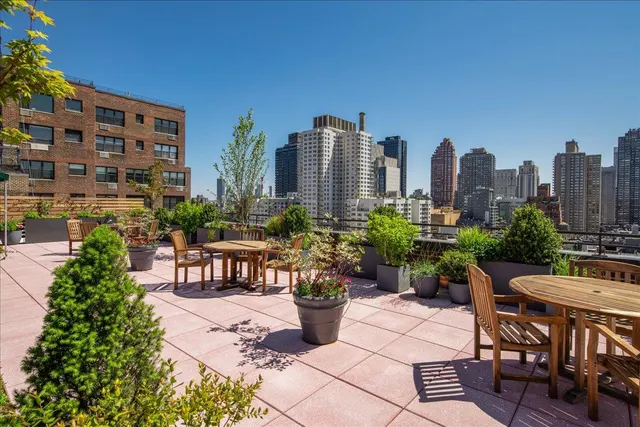 440 East 79th Street