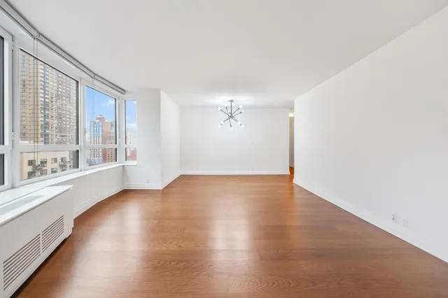 200 East 94th Street