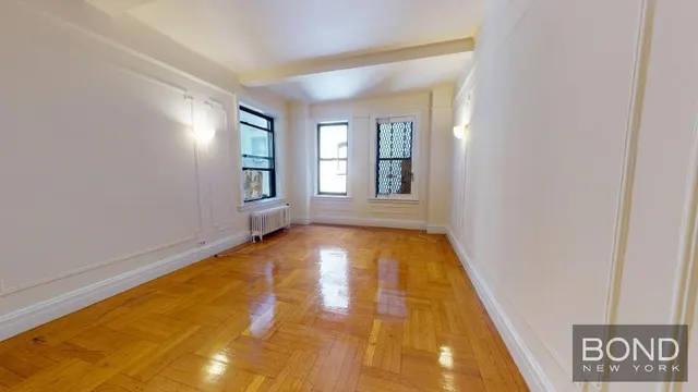 201 East 35th Street