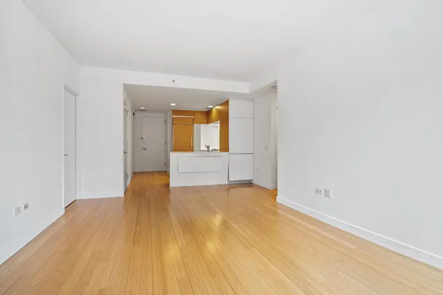 2 River Terrace