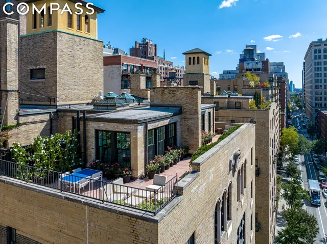 45 East 9th Street