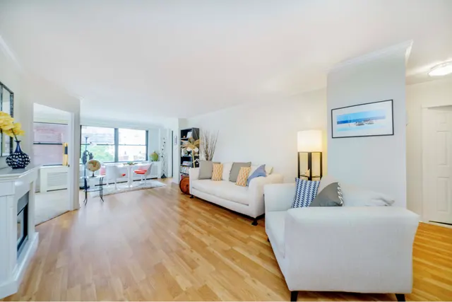 345 East 81st Street
