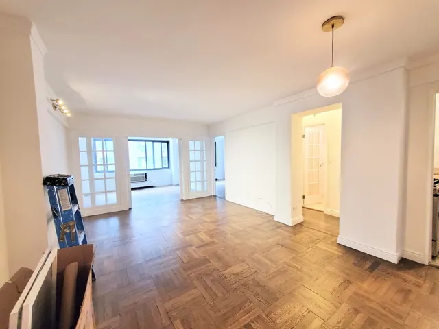 425 East 63rd Street