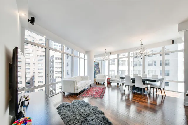 207 East 57th Street