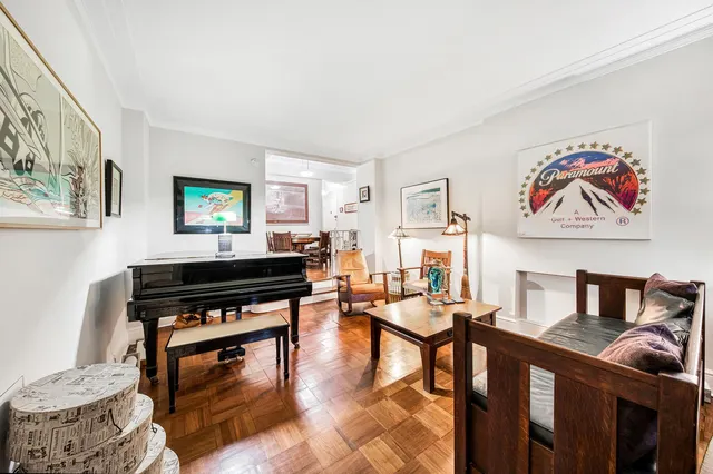 25 Central Park West