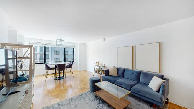 196 East 75th Street