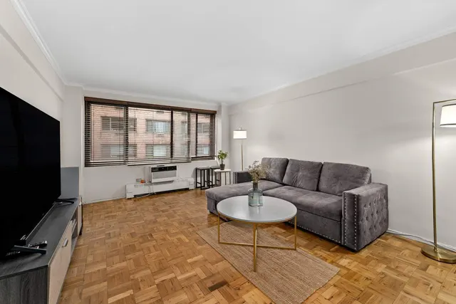 425 East 63rd Street