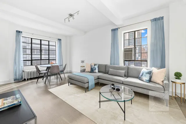 140 East 40th Street