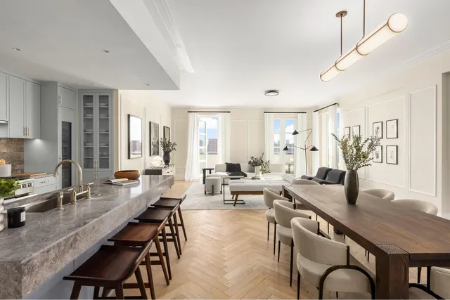 250 East 21st Street