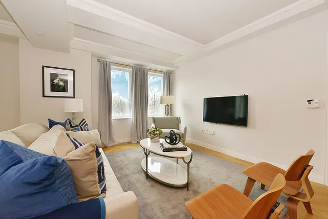 160 Central Park South