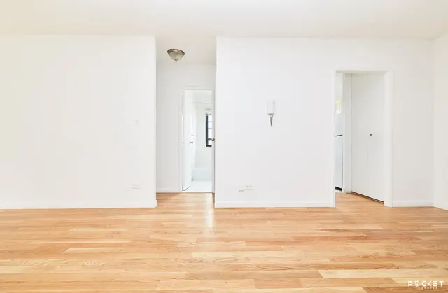 345 East 80th Street