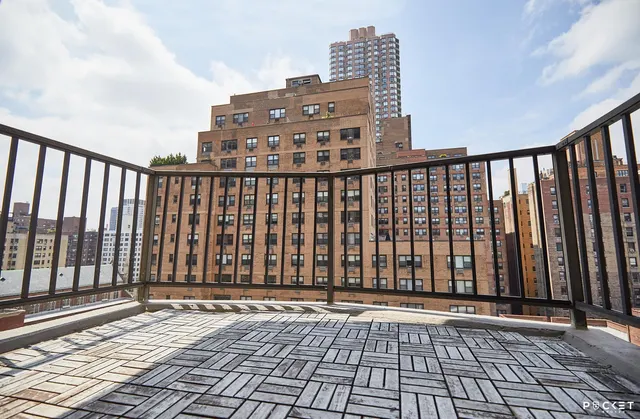 345 East 80th Street